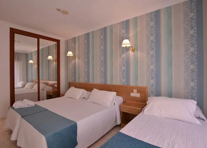 فندق Mar Azul 2*